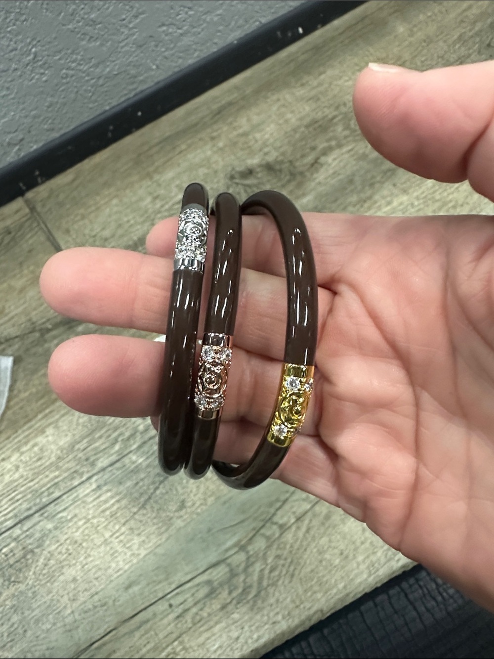 Chocolate Brown Three Kings Bracelet size L - Picture 4 of 4